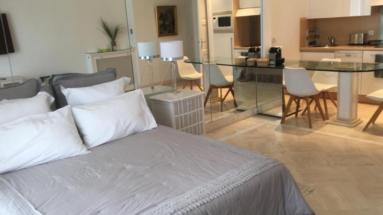 Palais Miramar 65 Bd De La Croisette Cannes Apartment Ngoại thất bức ảnh